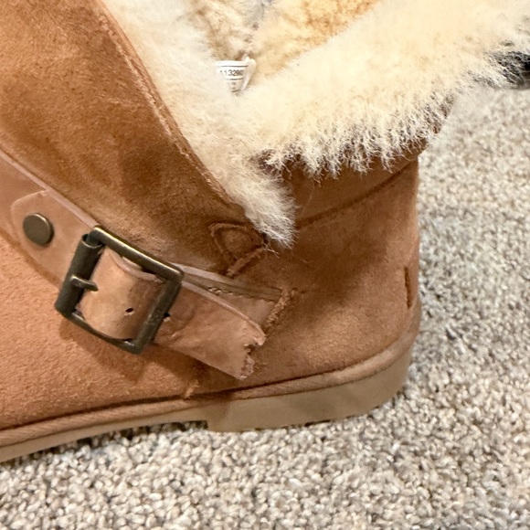 Women's Tan Ugg Ankle Boots - Picture 7 of 8